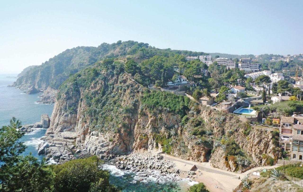 Amazing Apartment In Tossa De Mar With Wifi Ngoại thất bức ảnh