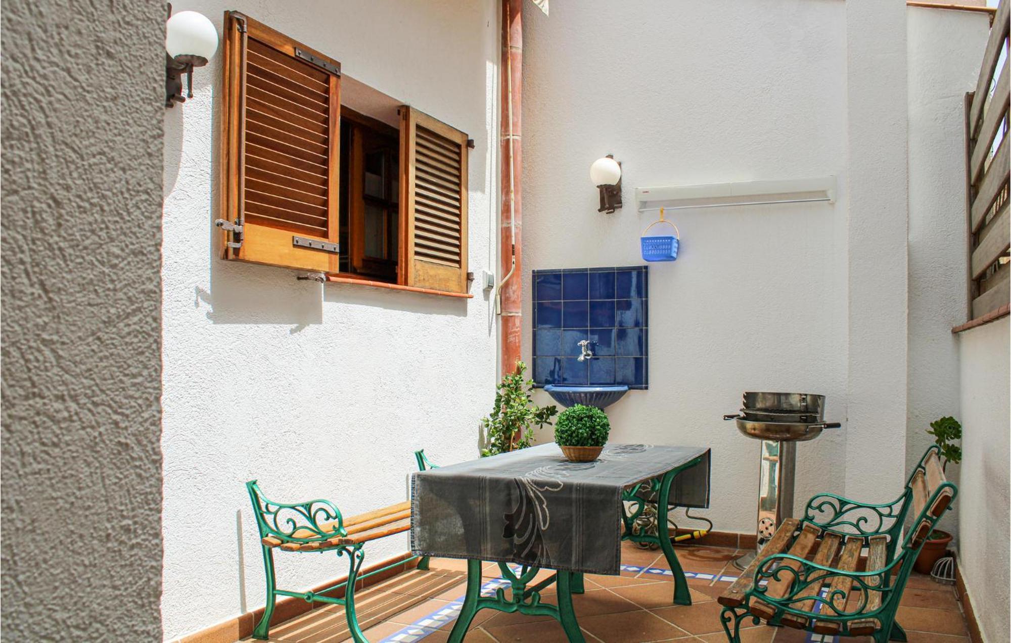 Amazing Apartment In Tossa De Mar With Wifi Ngoại thất bức ảnh