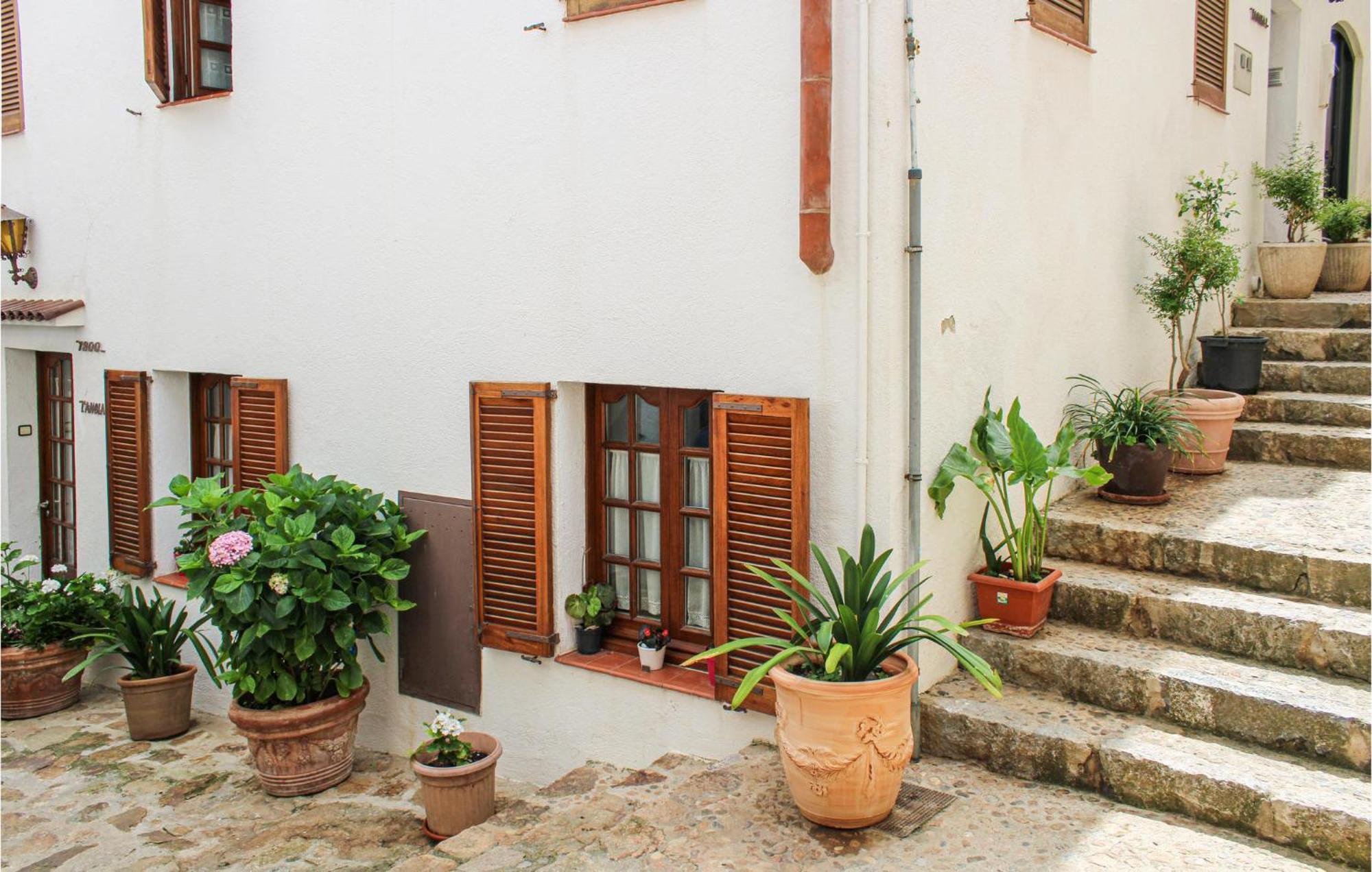 Amazing Apartment In Tossa De Mar With Wifi Ngoại thất bức ảnh