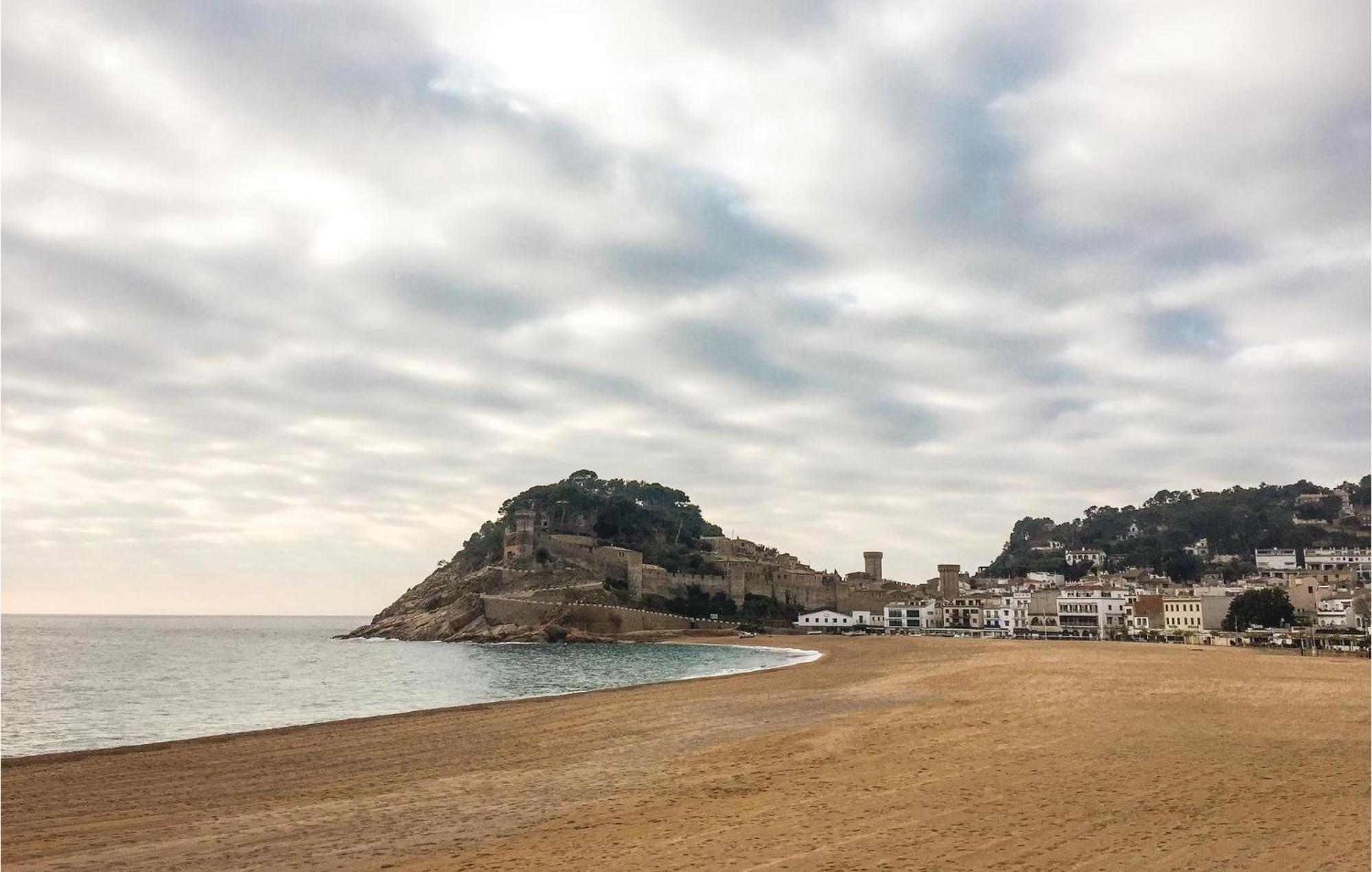 Amazing Apartment In Tossa De Mar With Wifi Ngoại thất bức ảnh