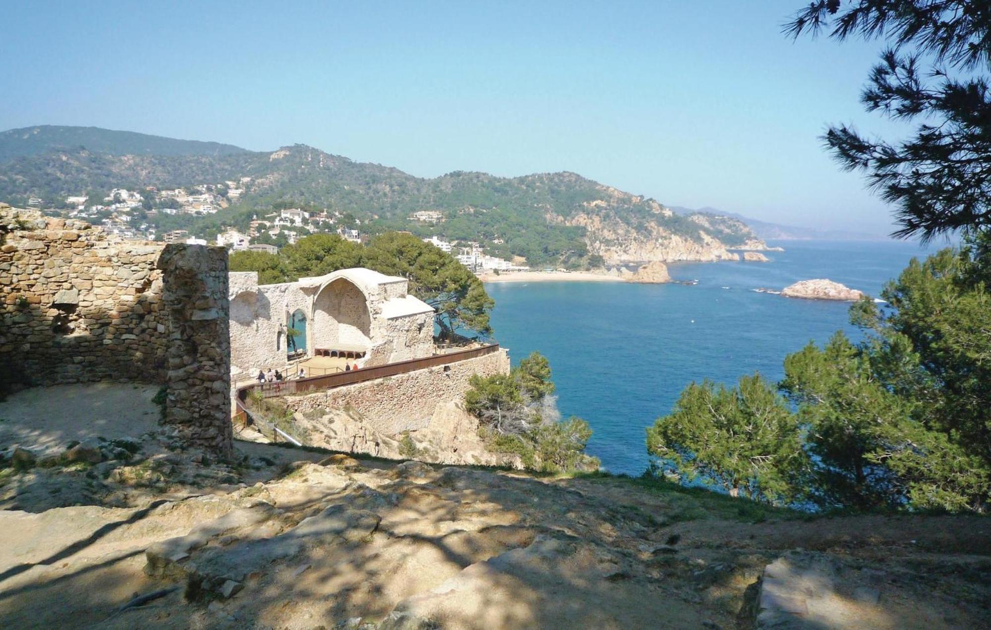 Amazing Apartment In Tossa De Mar With Wifi Ngoại thất bức ảnh